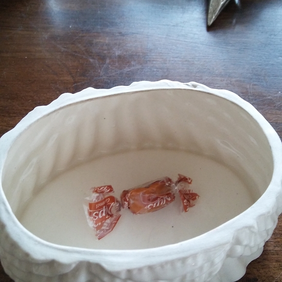 Victorian Lady Bisque Trinket Box So Beautiful! - Picture 4 of 6